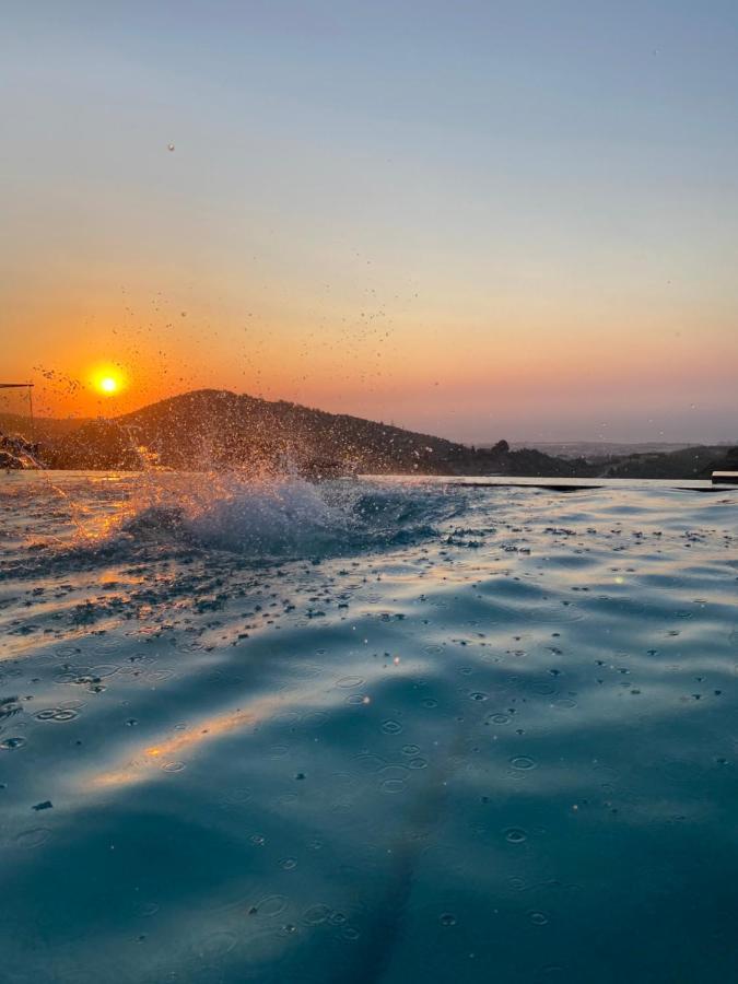 Chardonnay Guest Studio Rooms With Great View For Nature Lovers Kyrenia  Eksteriør billede