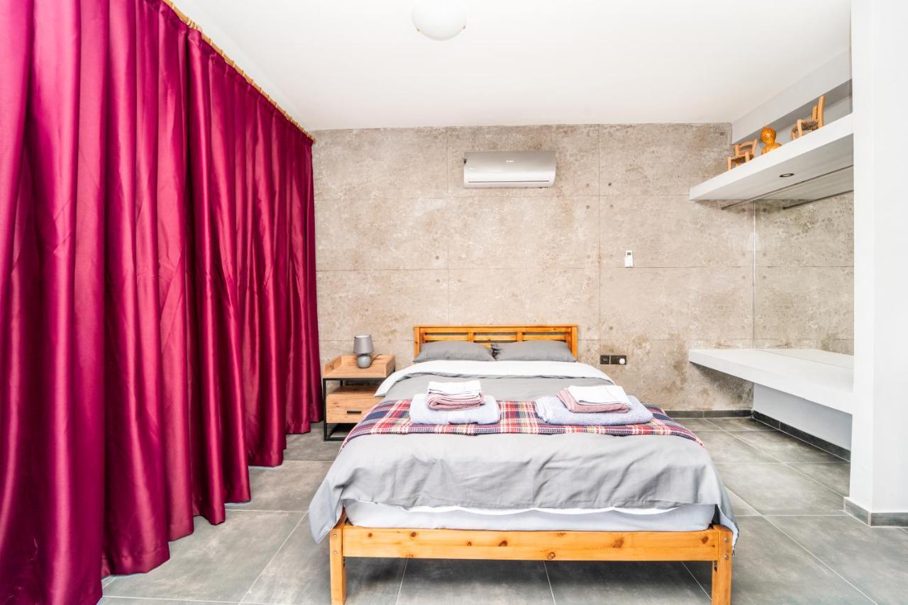 Chardonnay Guest Studio Rooms With Great View For Nature Lovers Kyrenia  Eksteriør billede